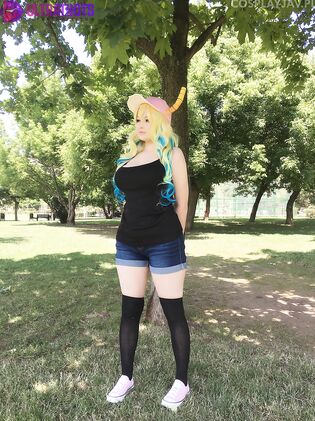 Hidori Rose Cosplay Pictures with Nudes