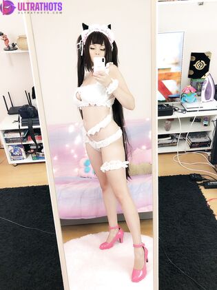 Hidori Rose Chocola Selfies