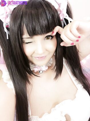 Hidori Rose Chocola Selfies