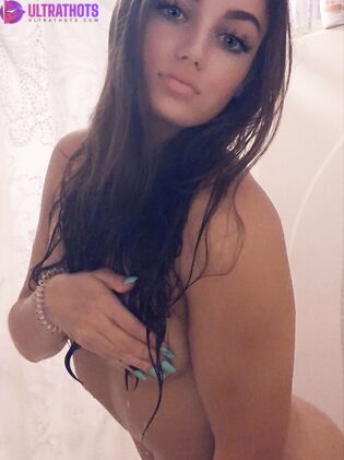 Sexy Photos of Themadilisa