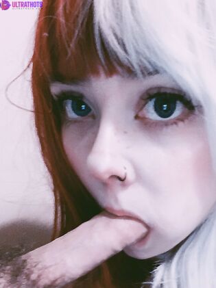 Hot Venomous Dolly Nude Photos