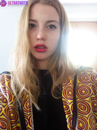 Swedish Amateur Joy Leaked Photos (21 Pics)