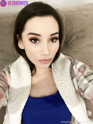 Aria Lee Hot Nude Photos (21 Photos)