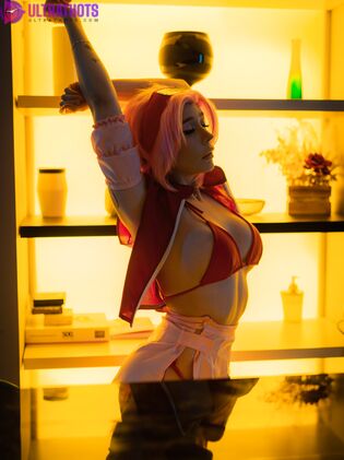 Alice Bong Nude Pics with Cosplay (28 Pics)