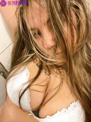 German Babe Onlydexotic Nudes (11 Pics)