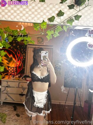 Hot Greyfivefine Nude Photos