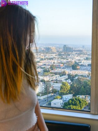 Hot Kendra Rowe Nude Photos