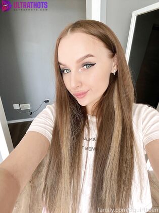 Hot Squirtteen Nude Photos