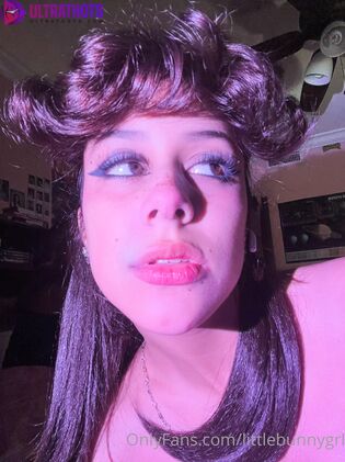 Hot Little Bunny Nude Photos