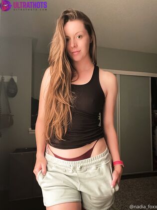 Hot Nadia Foxx Nude Photos