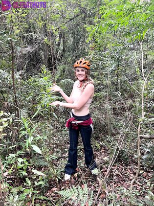 Hot LittleTastey Nude Photos