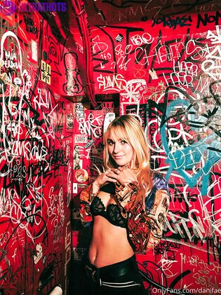 Hot Dani Fae Nude Photos