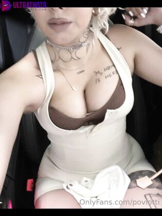 Hot Ally Lotti Nude Photos