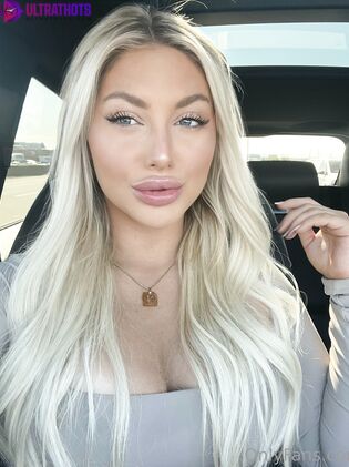 Exclusive Kayley Gunner Nude Photos