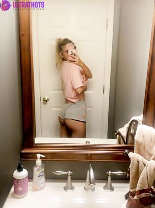 AmberGriz (favoritelittlesecret, ambiebambii) - Mix