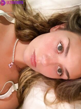 Emilauri - Naked Photo Collection (140 Pics)