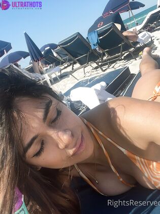 Alexelena Collection of Nude Photos