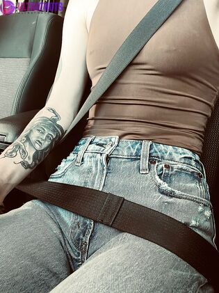 Free hail_ahsatan Nude Photo Collection