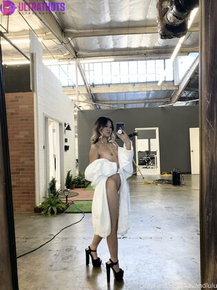 Free LuluChu Nude Photo Collection