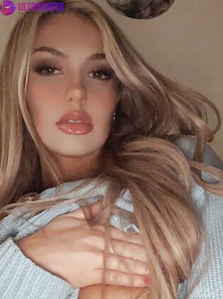 Hot Oliviamaebae Nude Photos