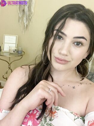 Exclusive Alyxstar Nude Photos