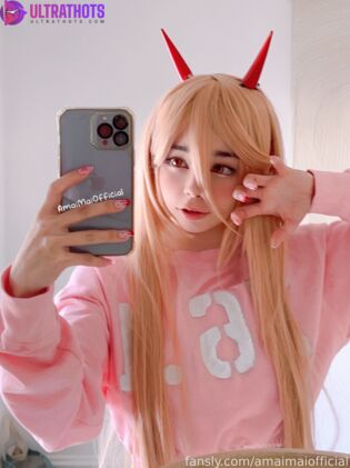 Hot Amaimai Nude Photos