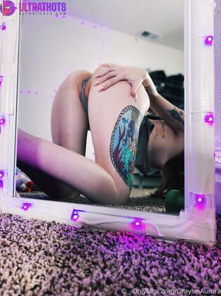 Graysinaurora Leaked Nudes from Onlyfans