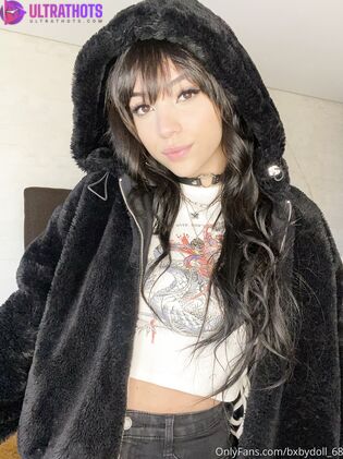 Mariana Cruz Nude Photos