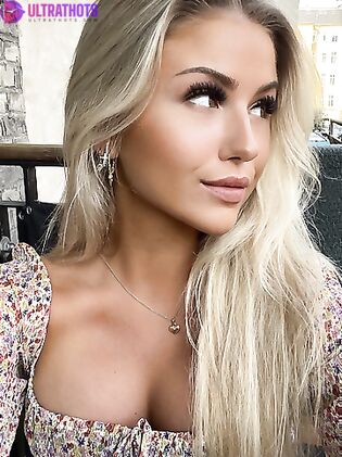 Danish Girl Maja Kruse Frank Onlyfans Photos