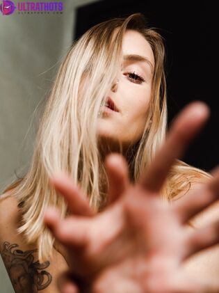 Exclusive Nath Bisterco Nude Photos