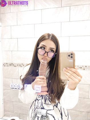 Hot Hannapunzel Nude Photos