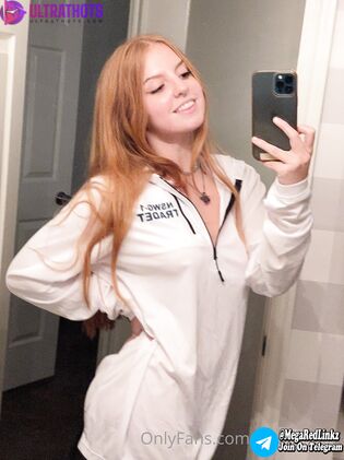 Hot Rouxroux Nude Photos