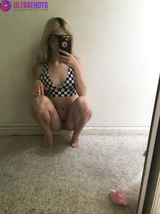 Jane Wilde - Hot Naked Photos (28 Nude Pics)