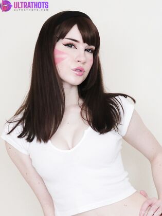 Exclusive Nora Fawn Nude Photos