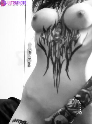 Blasphemy_forgivness - German Model Nude Photos (9 Pics)