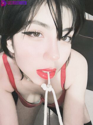 Exclusive Elenita Forger Nude Photos