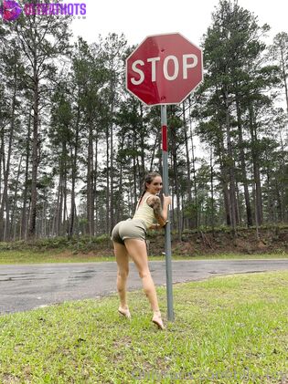 Hot Tilly Toy Nude Photos