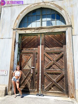 Hot Tilly Toy Nude Photos