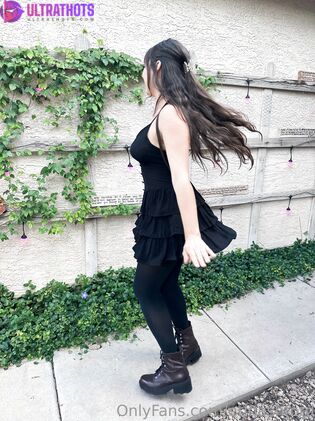 Hot Erin Ashford Nude Photos