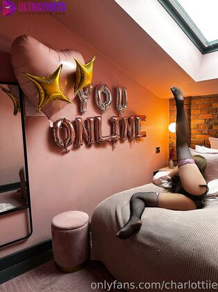 Hot Charlottiie Nude Photos