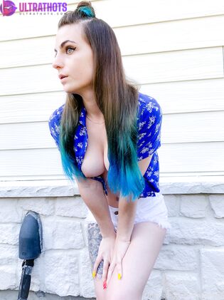 Hot Luna Benna Nude Photos