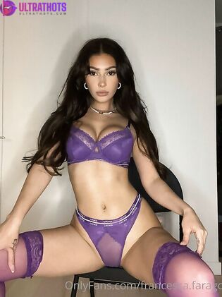 Francesca Farago Sexy Photos (36 Pics)