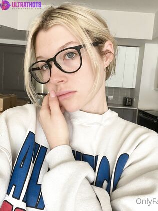 Hot Kyla Yese Nude Photos