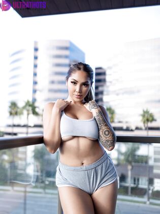 Hot Marie Madore Nude Photos