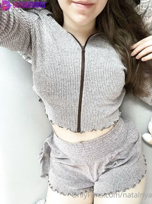 Hot Natalnya Nude Photos