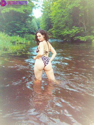 Hot Weenerwomanvip Nude Photos