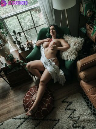 Hot Big Booty Netty Nude Photos