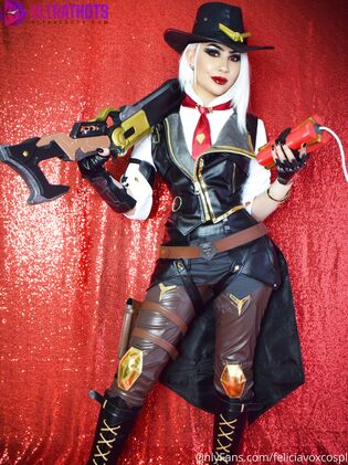 Hot Felicia Vox Nude Photos