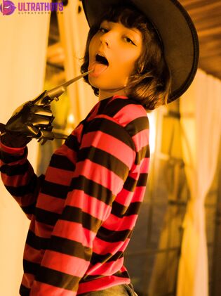 Hot Sophia Scamander Nude Photos