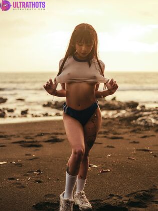 Hot Dreamy Moo Nude Photos